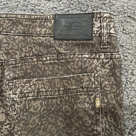 LUISA CERANO Brown Leopard Print Straight Leg Jeans - EUC - Size 12 - Picture 7 of 11
